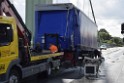 Schwerer LKW VU PKlemm A 4 Rich Olpe auf der Rodenkirchener Bruecke P484